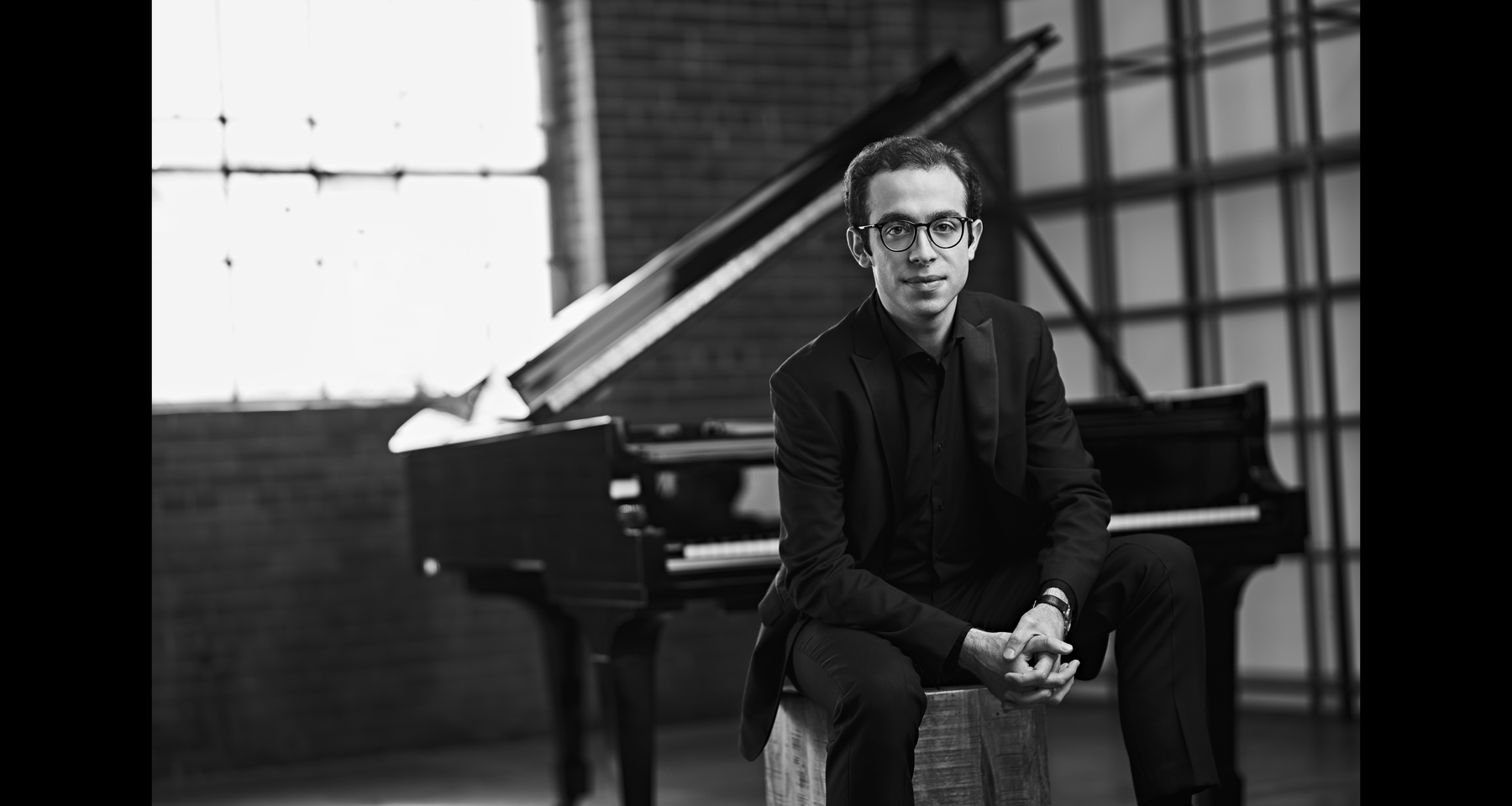 Nicolas Namoradze: Bach Well-Tempered Clavier, Beethoven "Hammerklavier"