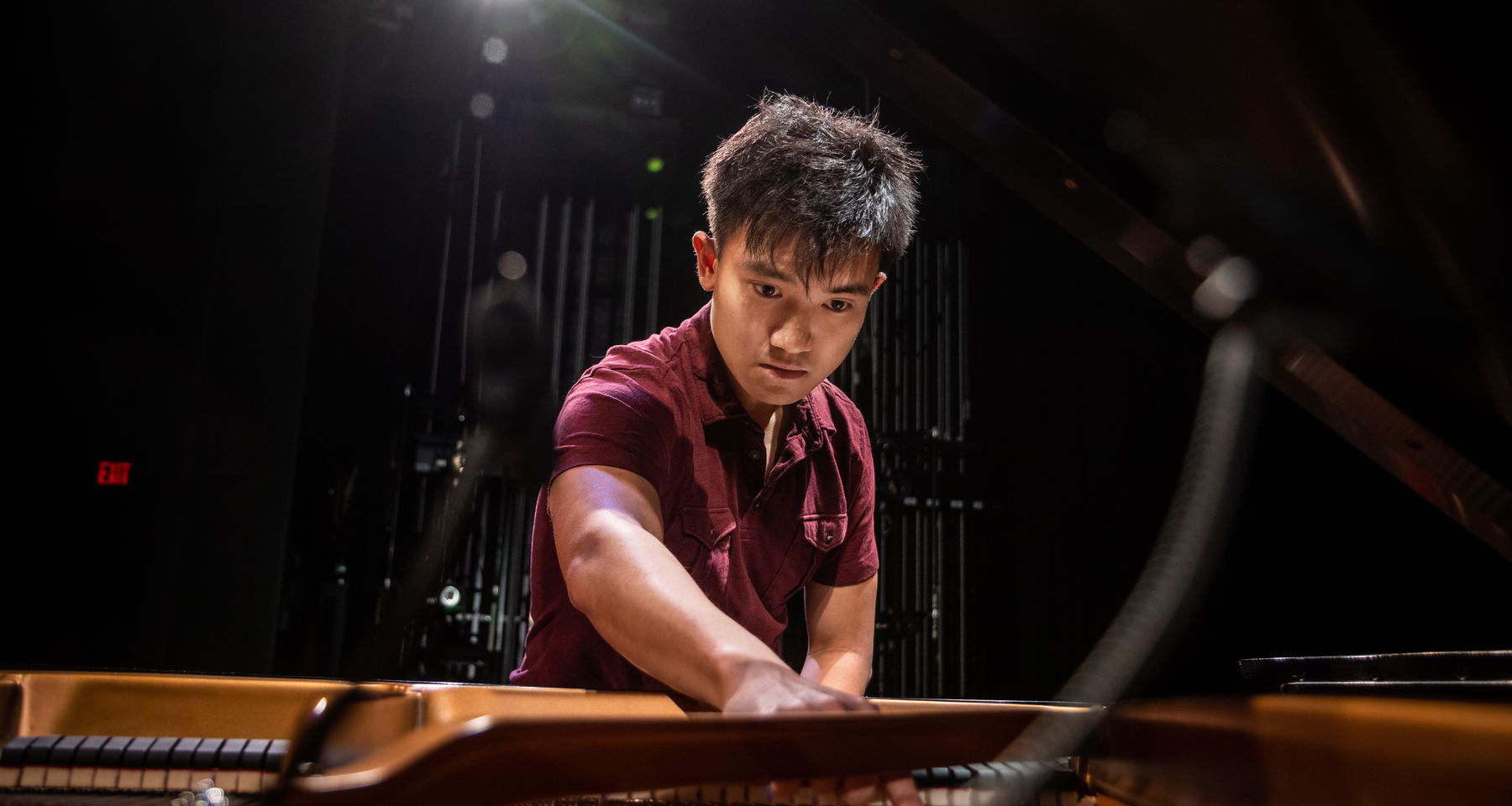 Tiny Distillery Concerts: Joey Chang
