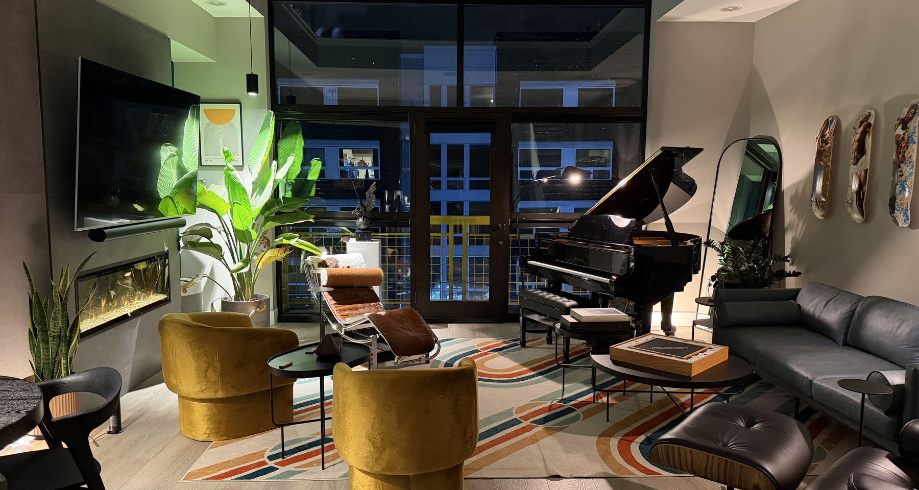 Miniatures and Masterpieces