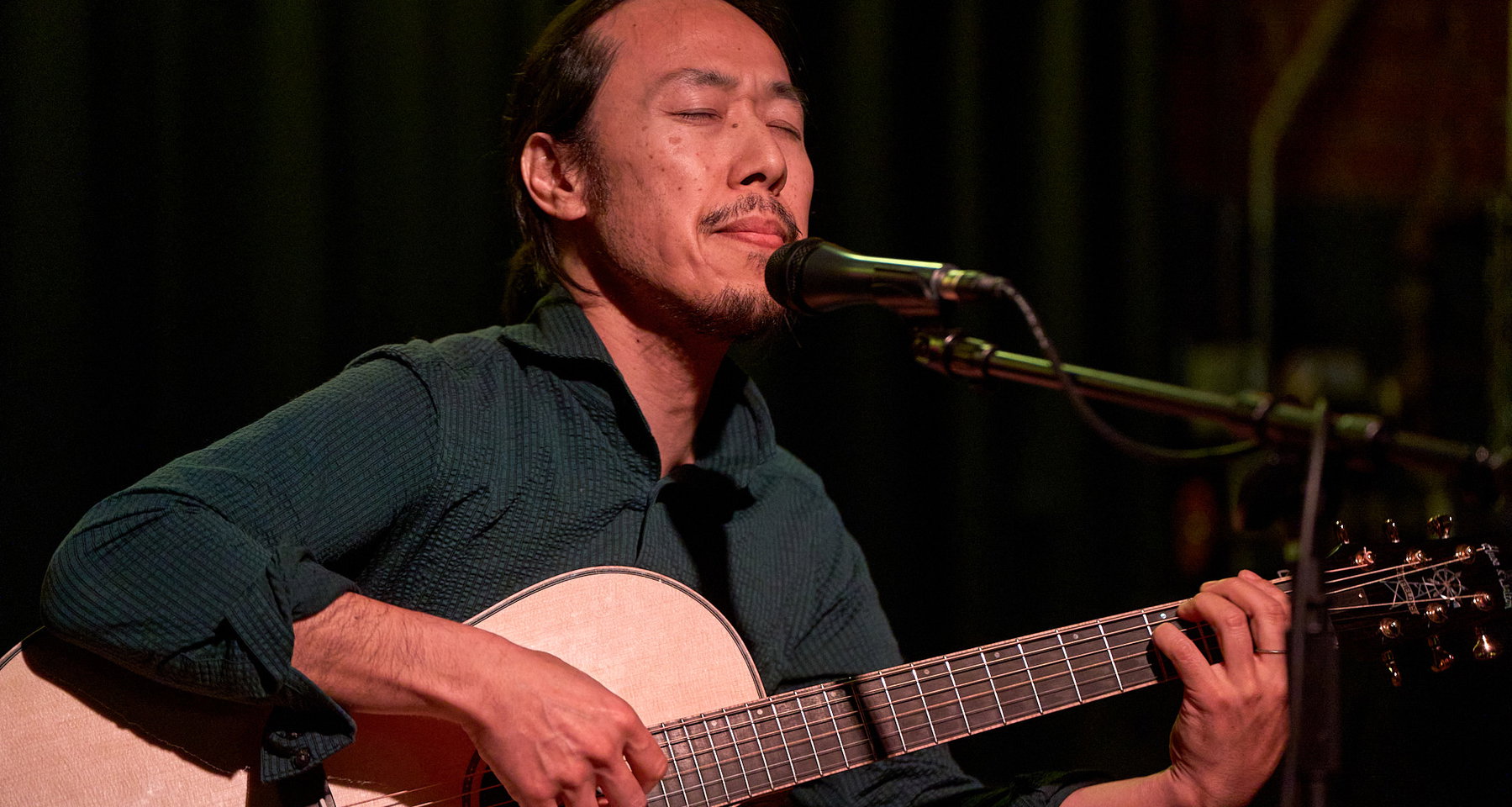 Storytelling & Strings: A Musical Journey on Guitar with Hiroya Tsukamoto