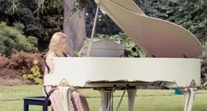 Chopin & Champagne!