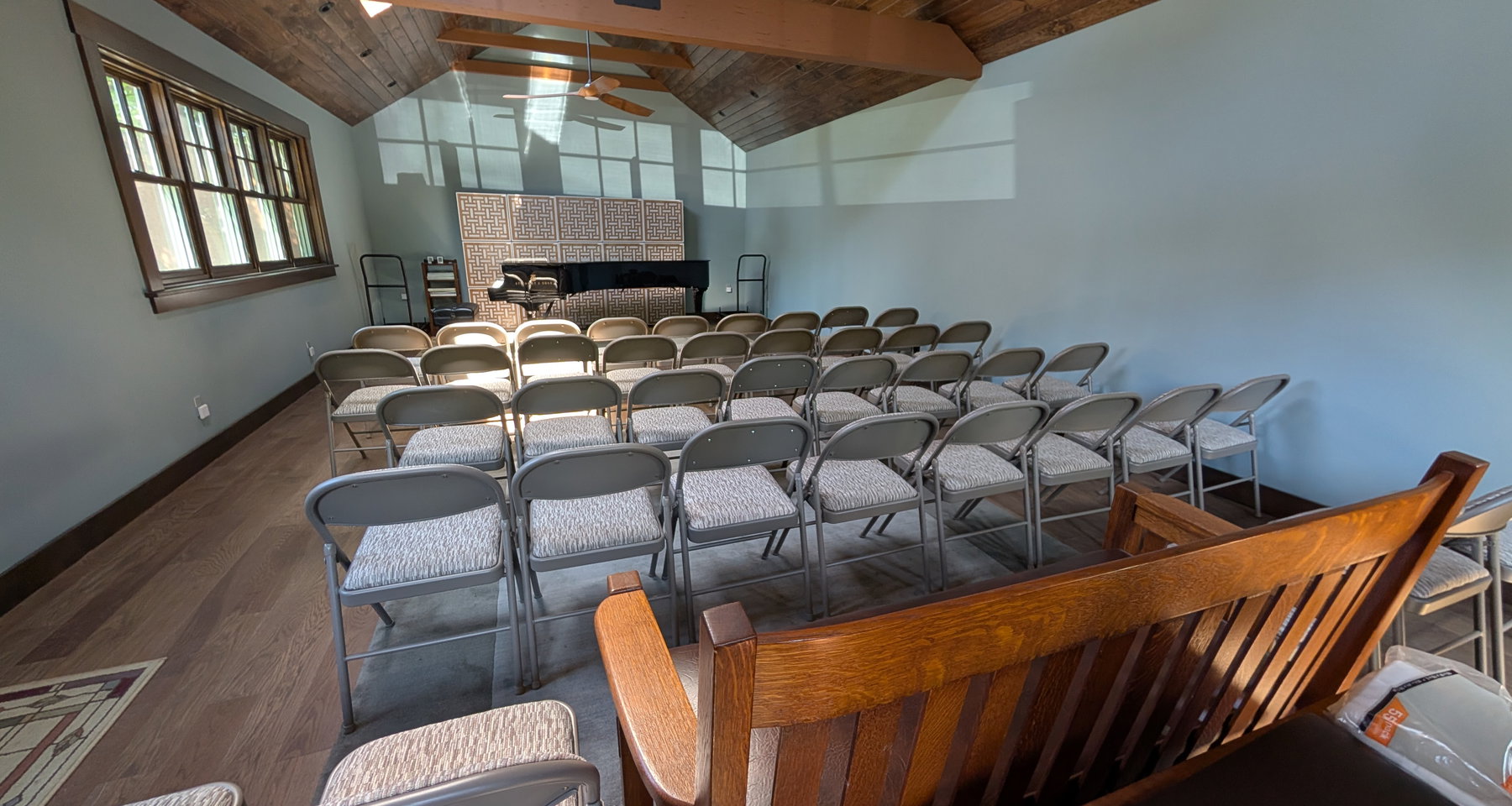 An Evening of Violin with Hannah White