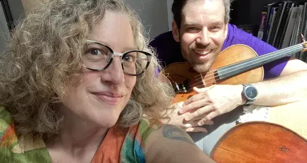 Fretless Frolic with Megabreve at the Blue House