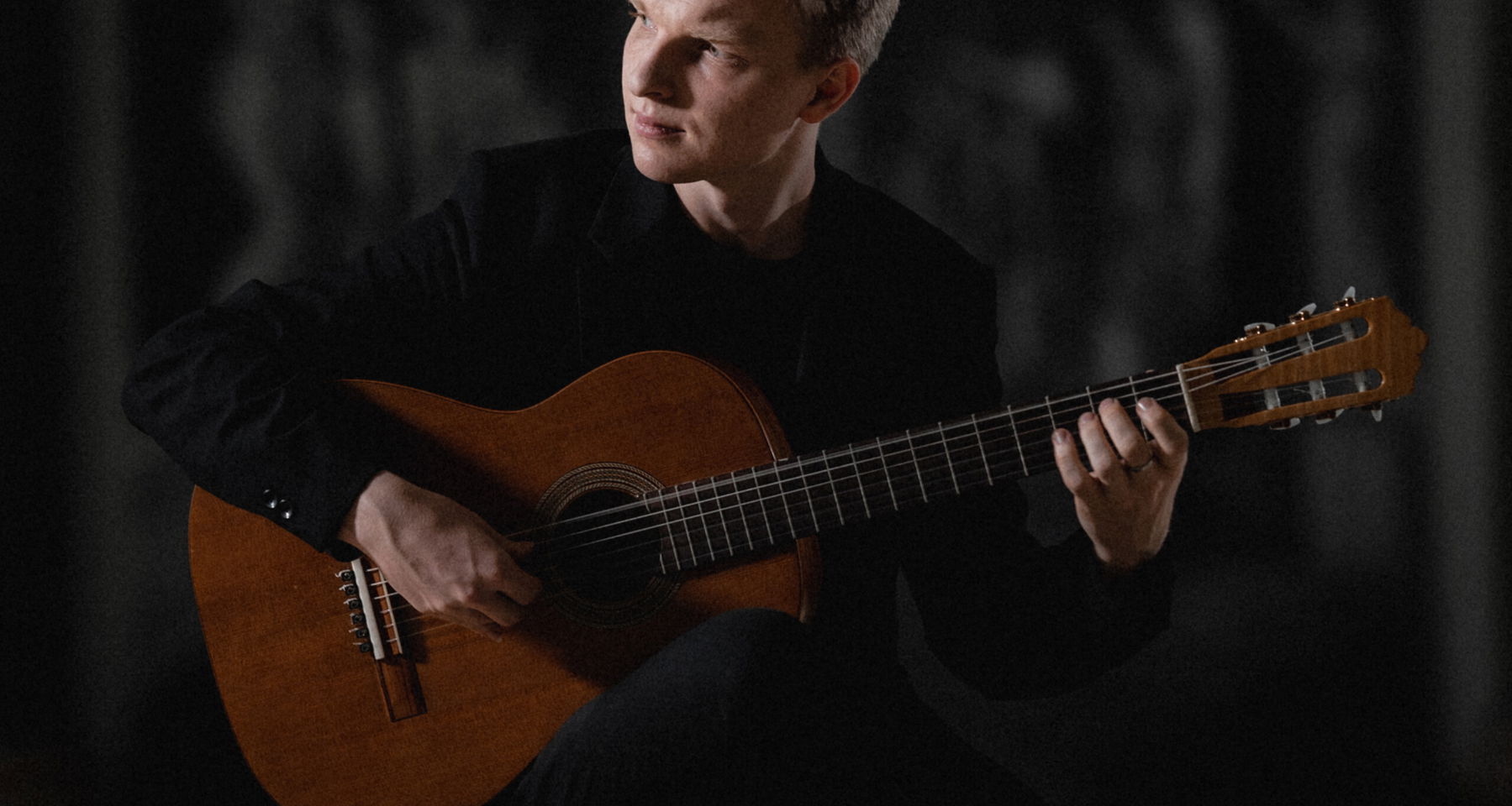 OMNI Foundation for the Performing Arts Presents: Mateusz Kowalski, guitar