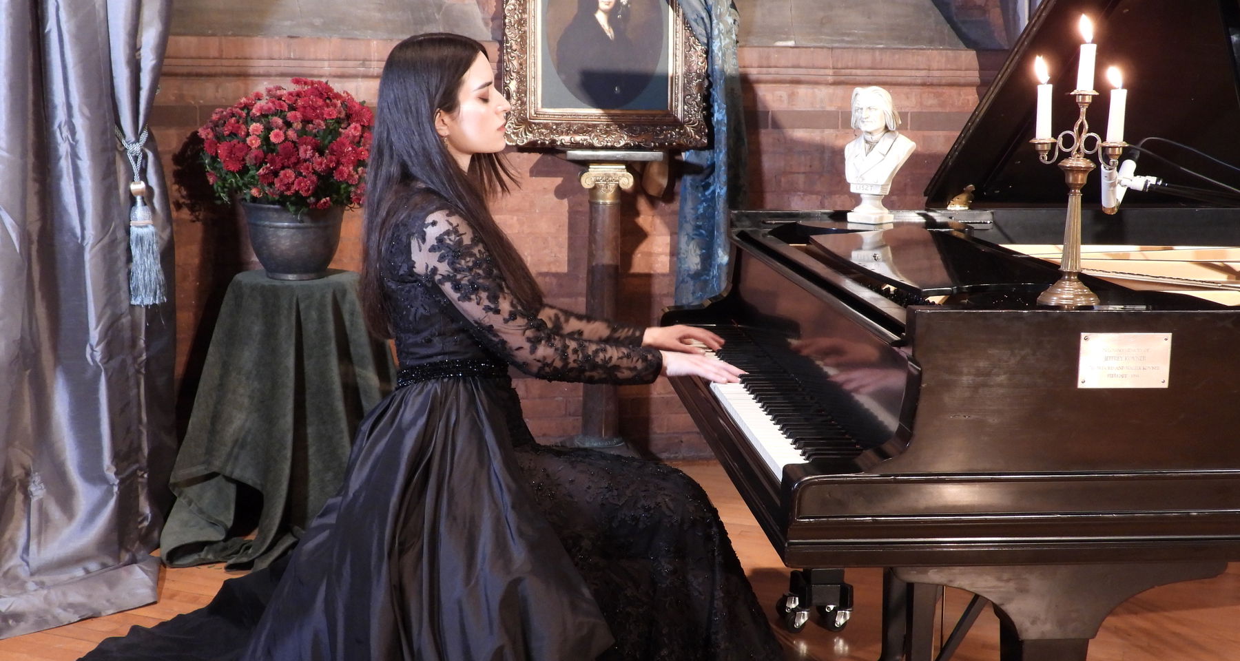 A Valentine's Day Liszt Extravaganza!
