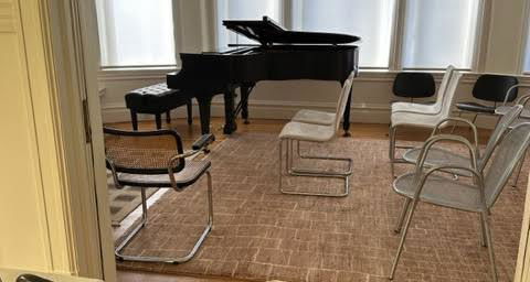 A Tenor Sings Opera “From The Inside Out”