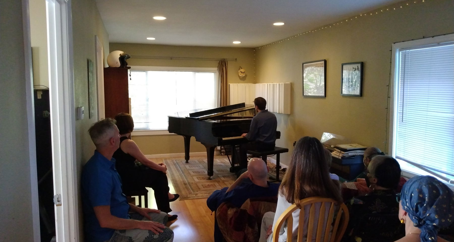 Daniel Shapiro plays Mozart