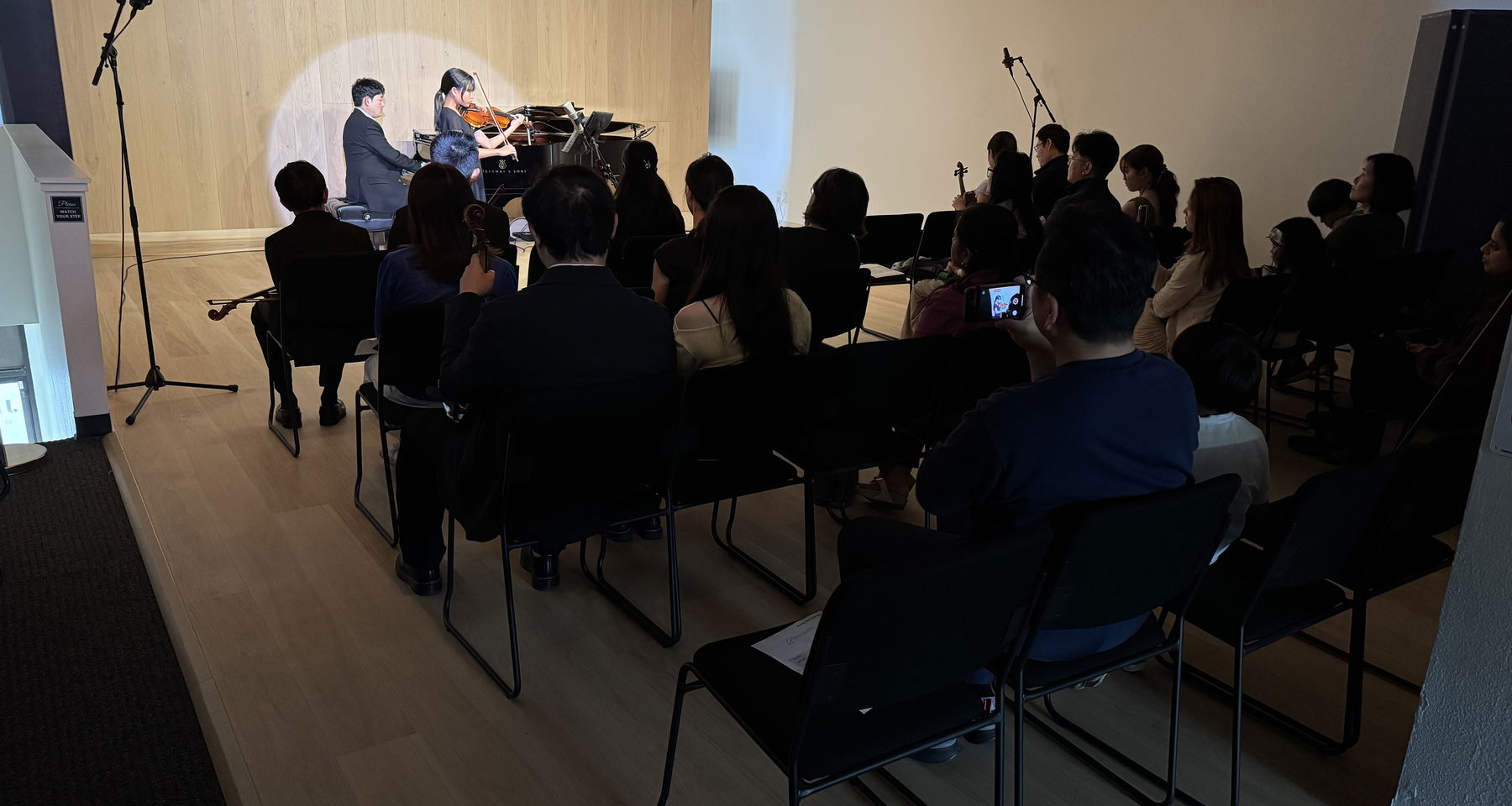 Enjoy December Concert