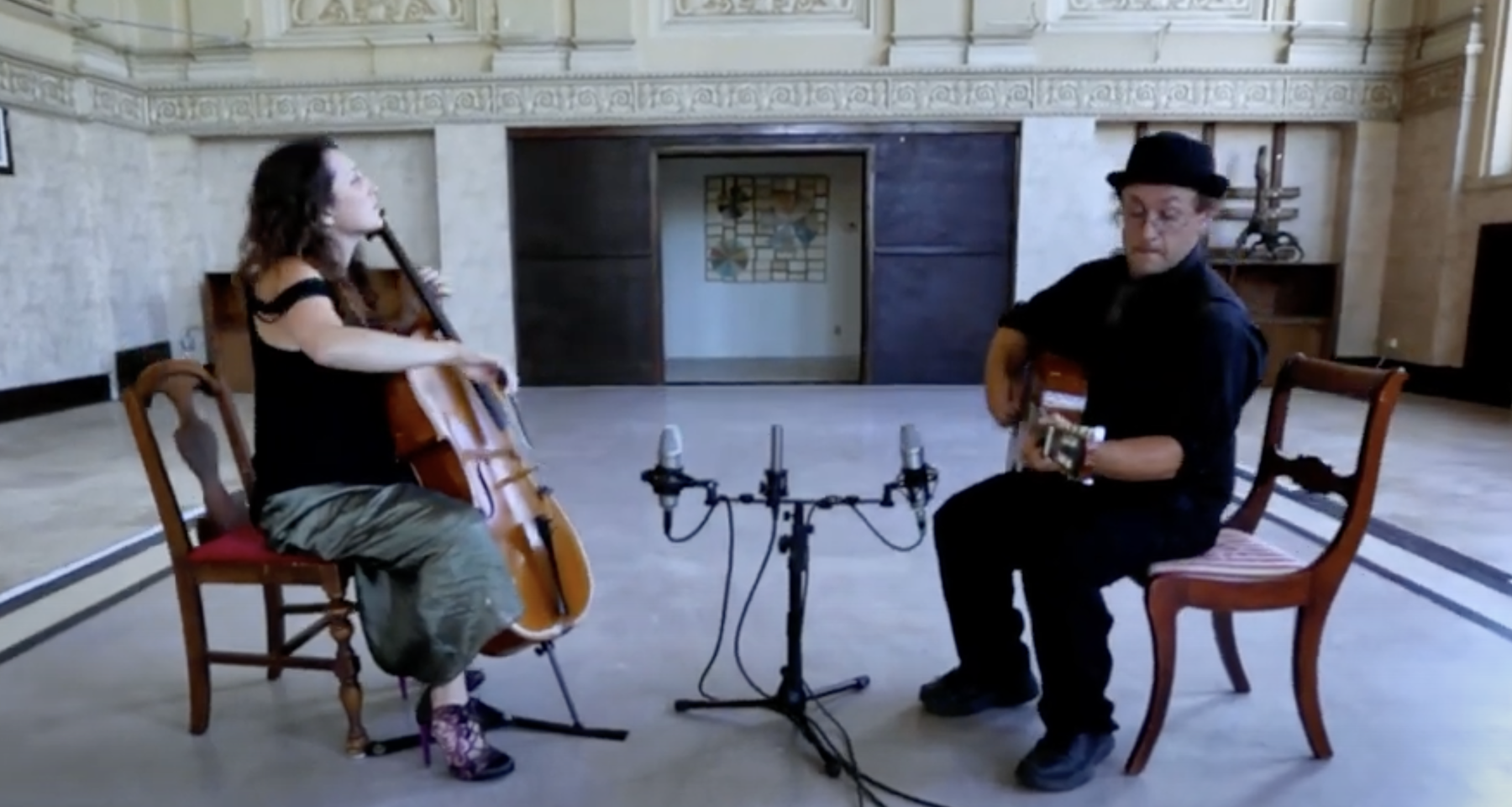 A tour of Americana music with Rebecca Roudman (Cello) and Jason Eckl (Guitar)