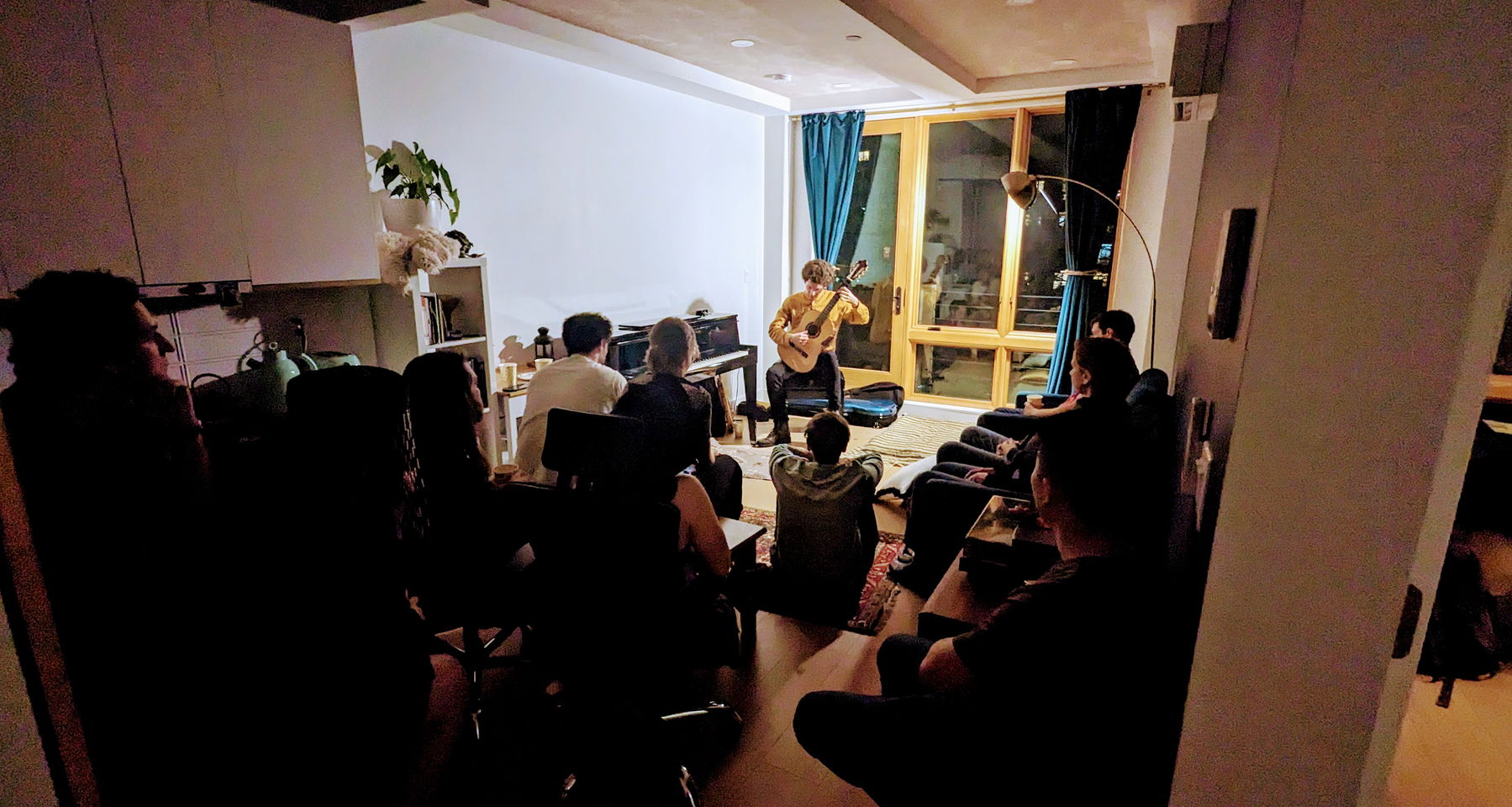 Violin & Viola Duet in a cozy little place!